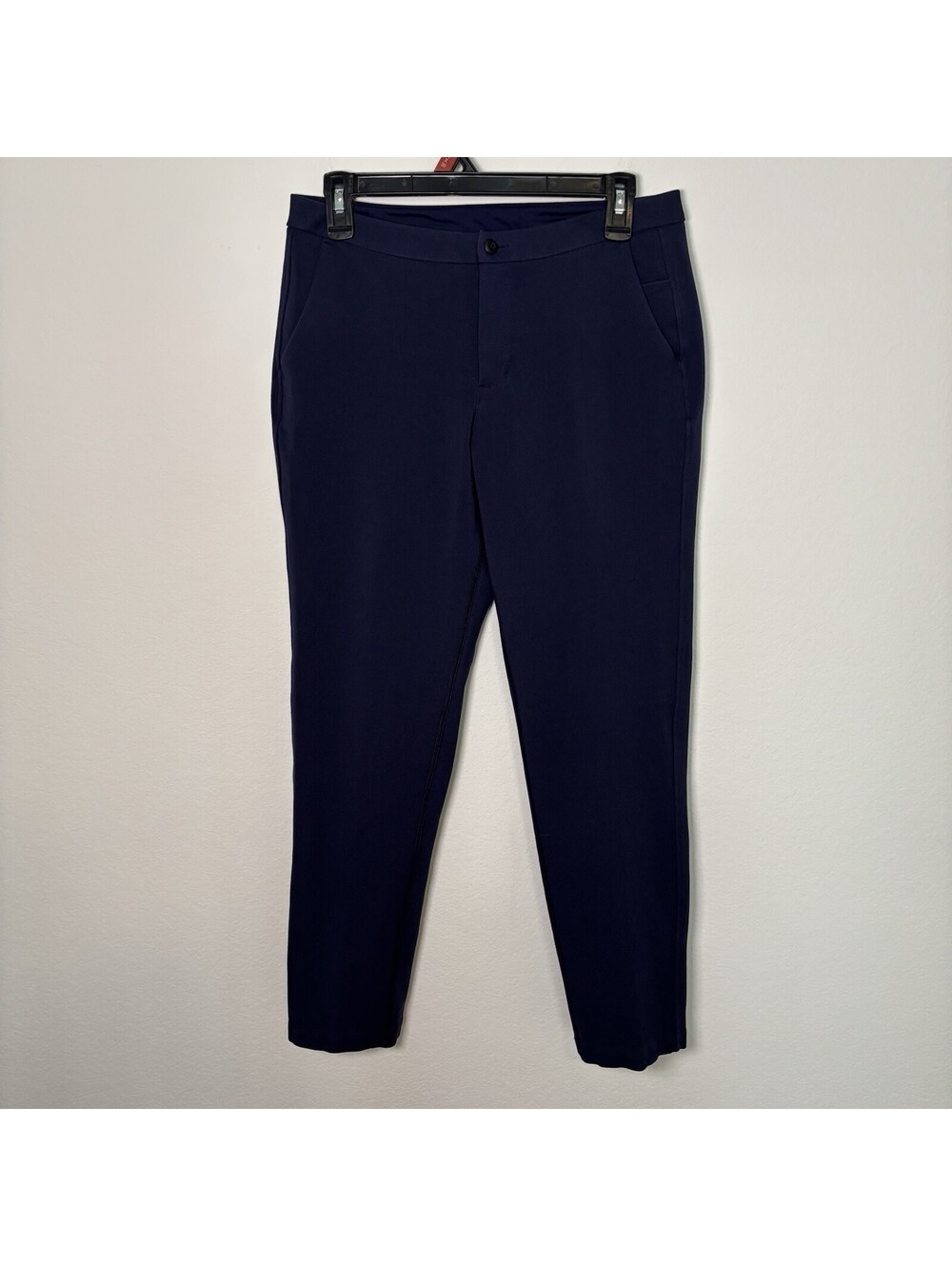 Lululemon Navy Blue Work Trousers Straight Leg Pants Officewear Size 6 EUC